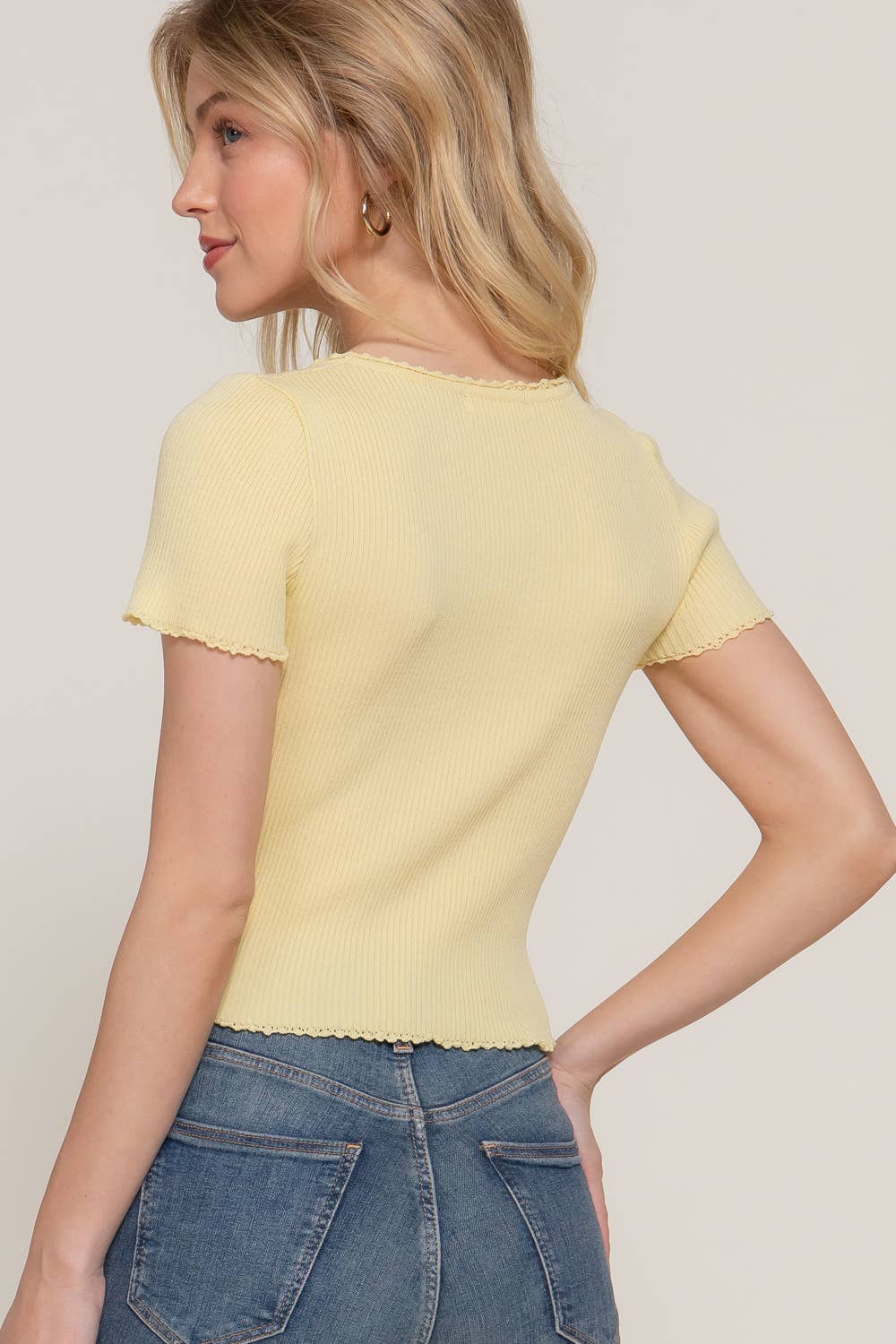 Scallop Trim Scoop Neck Short Sleeve Sweater