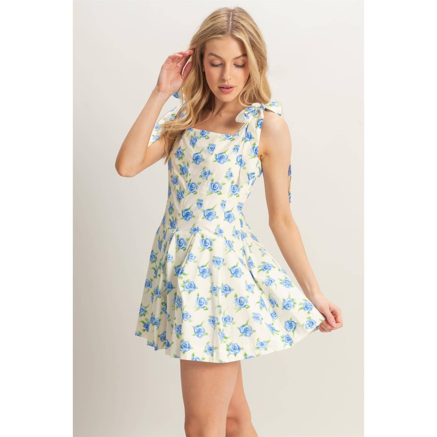 Floral Self-Tie Shoulder Straps Romper