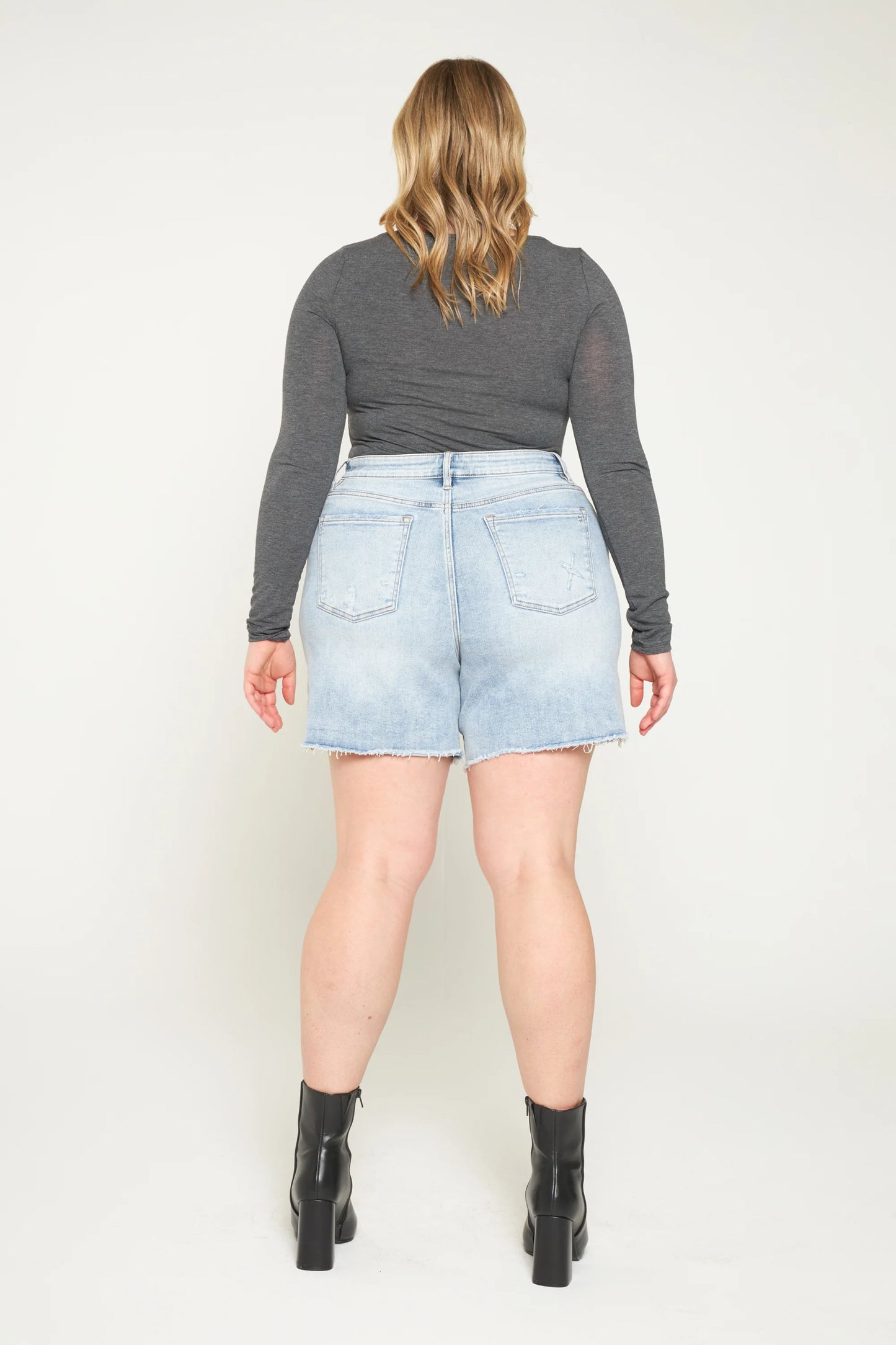 High Rise Shorts W/ Frayed Hem