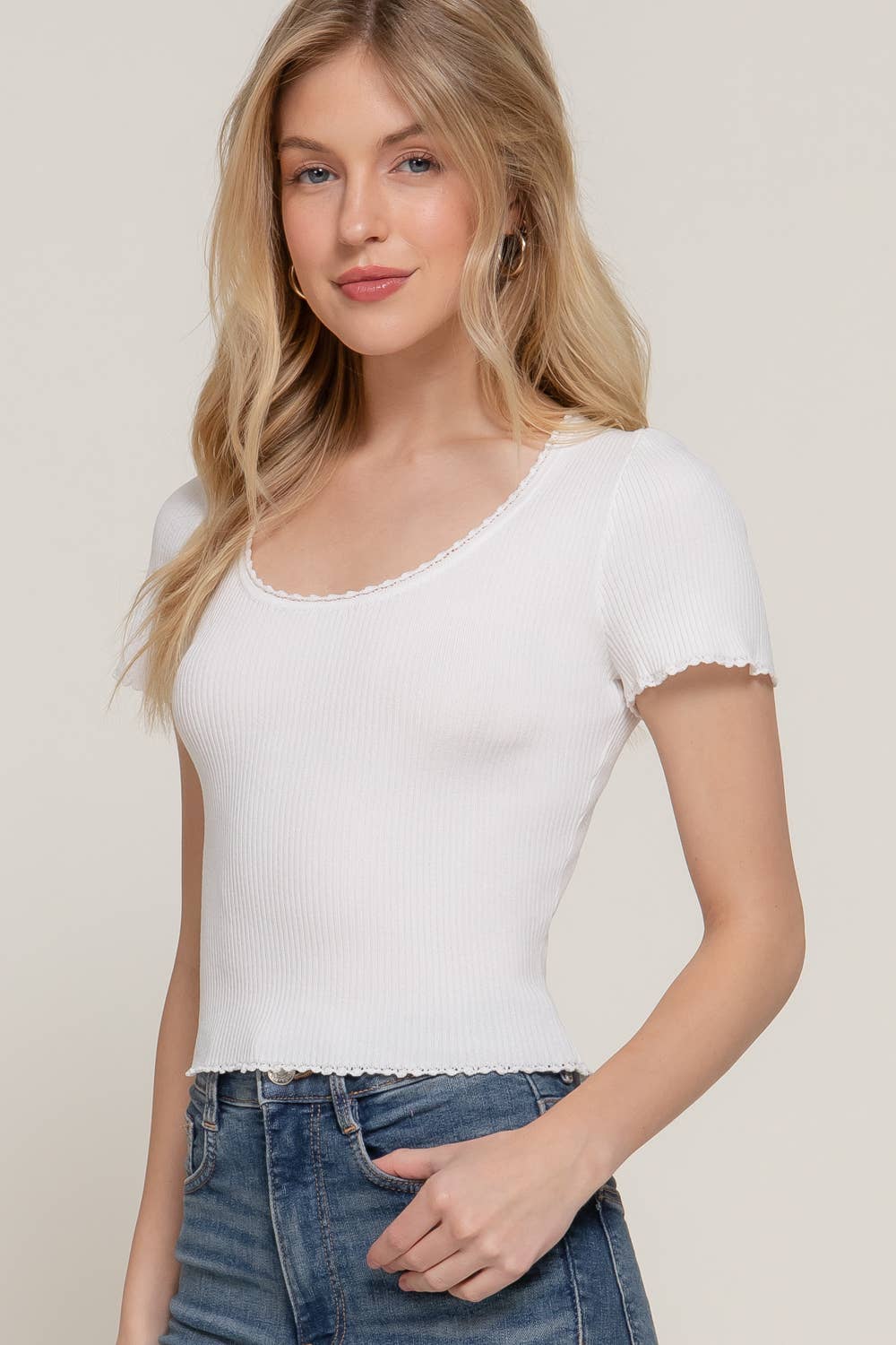 Scallop Trim Scoop Neck Short Sleeve Sweater