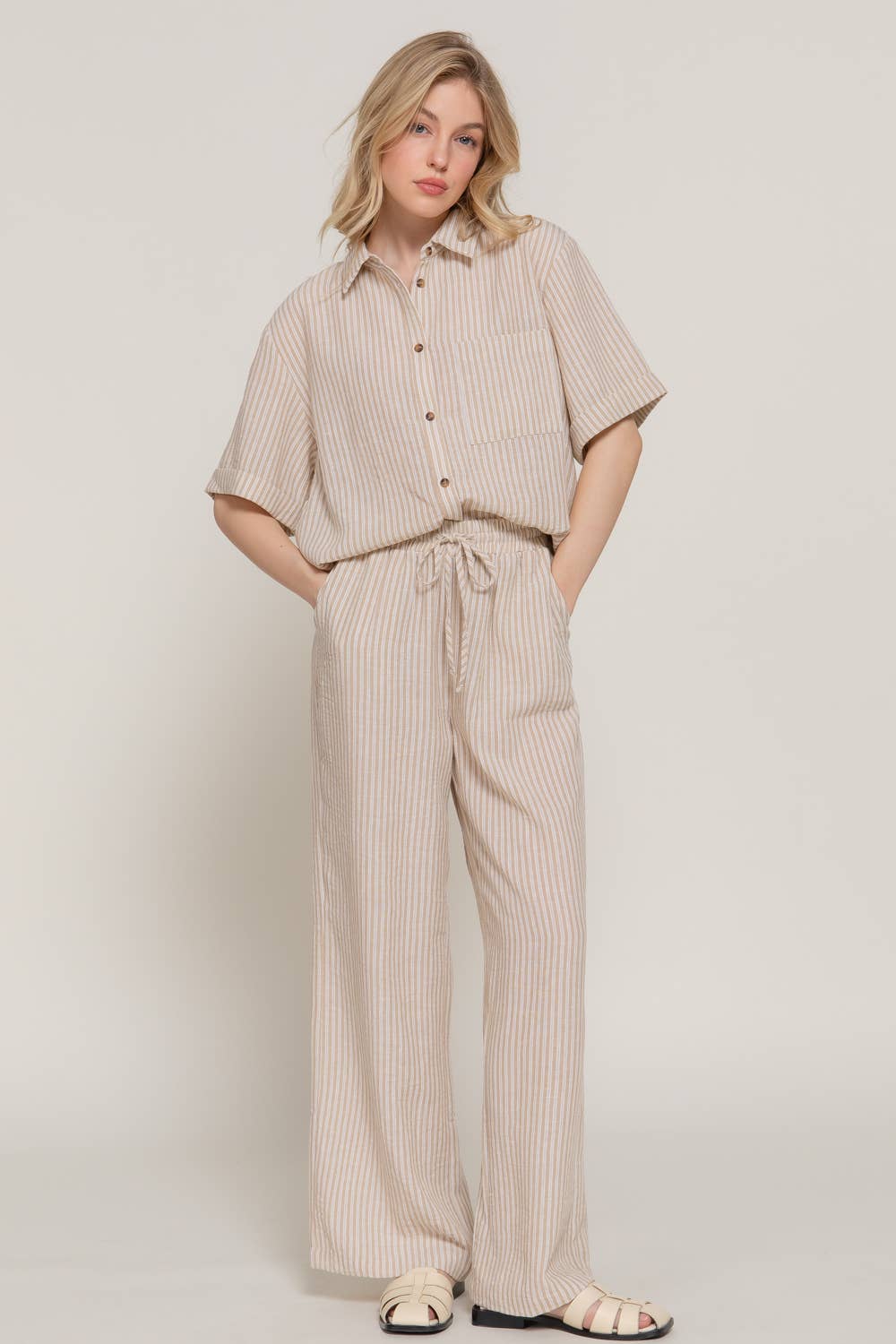Elastic Straight Fit Stripe Pants
