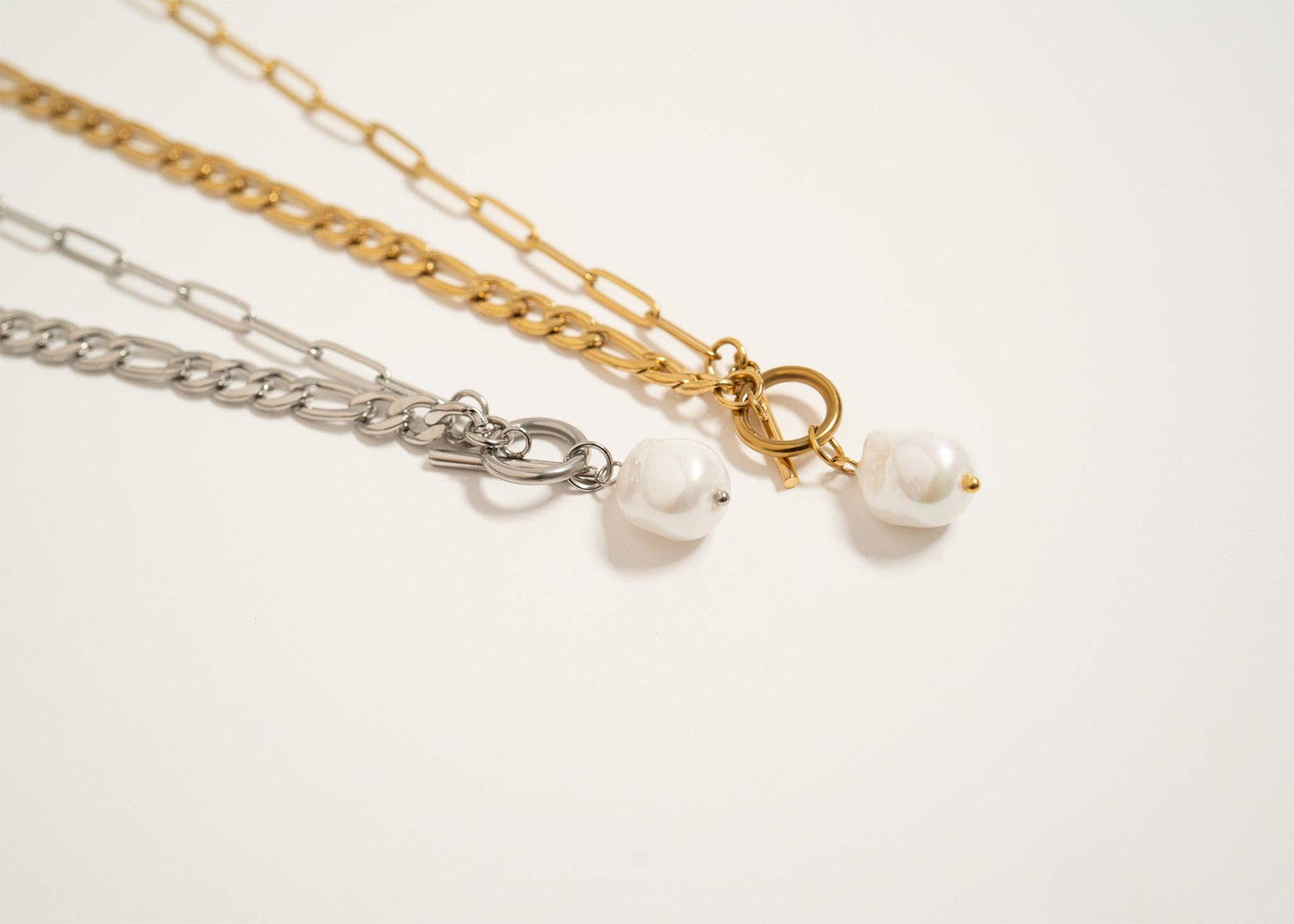 Toggle Clasp Pearl Charm Necklace