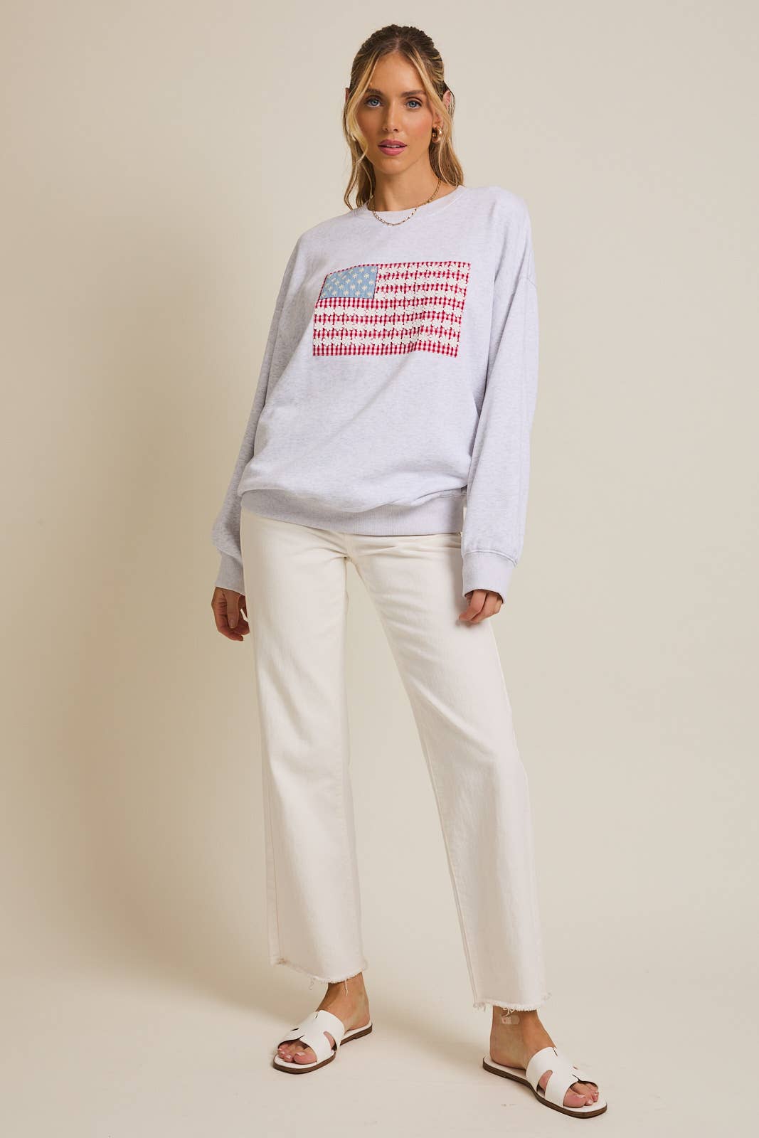 PLUS USA FLAG DAISY CREW NECK SWEATSHIRT