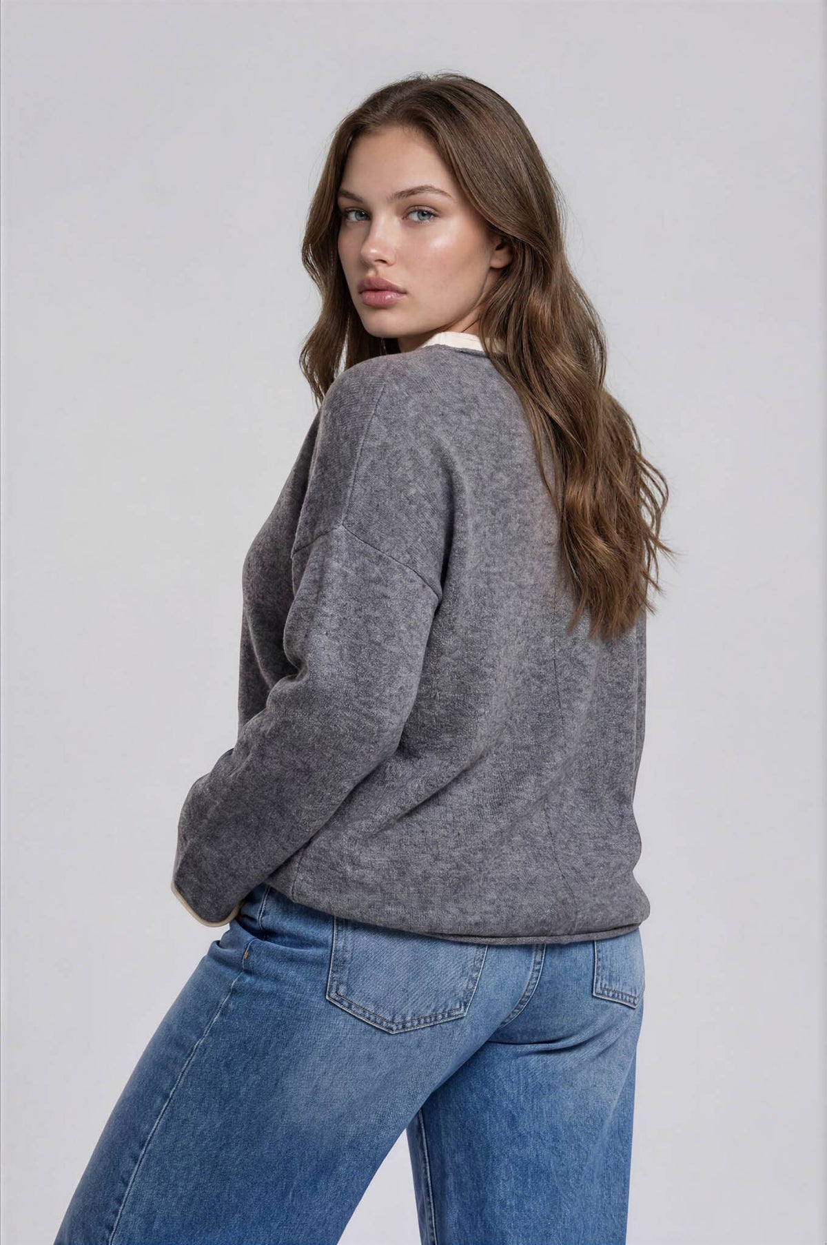 PLUS Contrast Crewneck Pullover Sweater