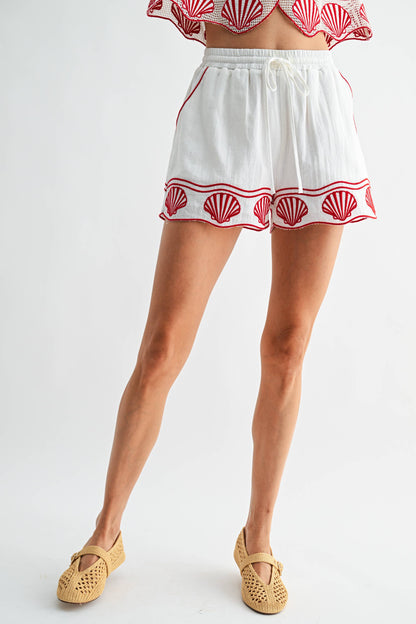 Scallop Trim Shorts