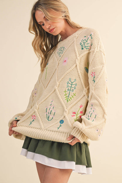 FLORAL EMBROIDERED LATTICE CABLE SWEATER