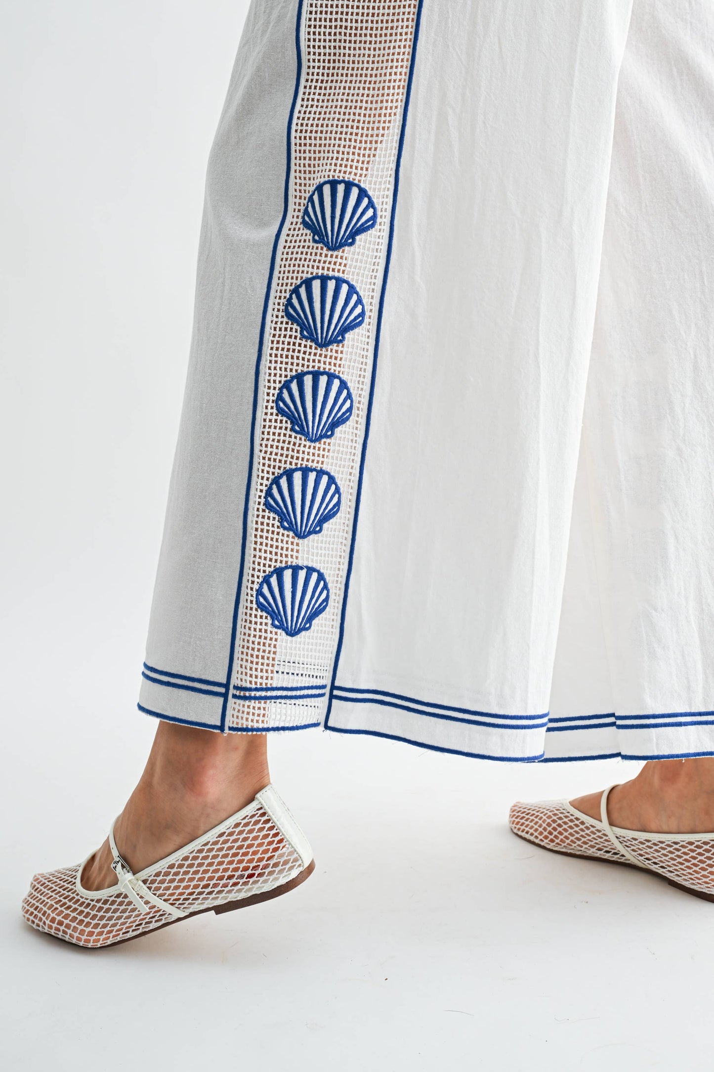 Scallop Embroidered Wide-Leg Pants