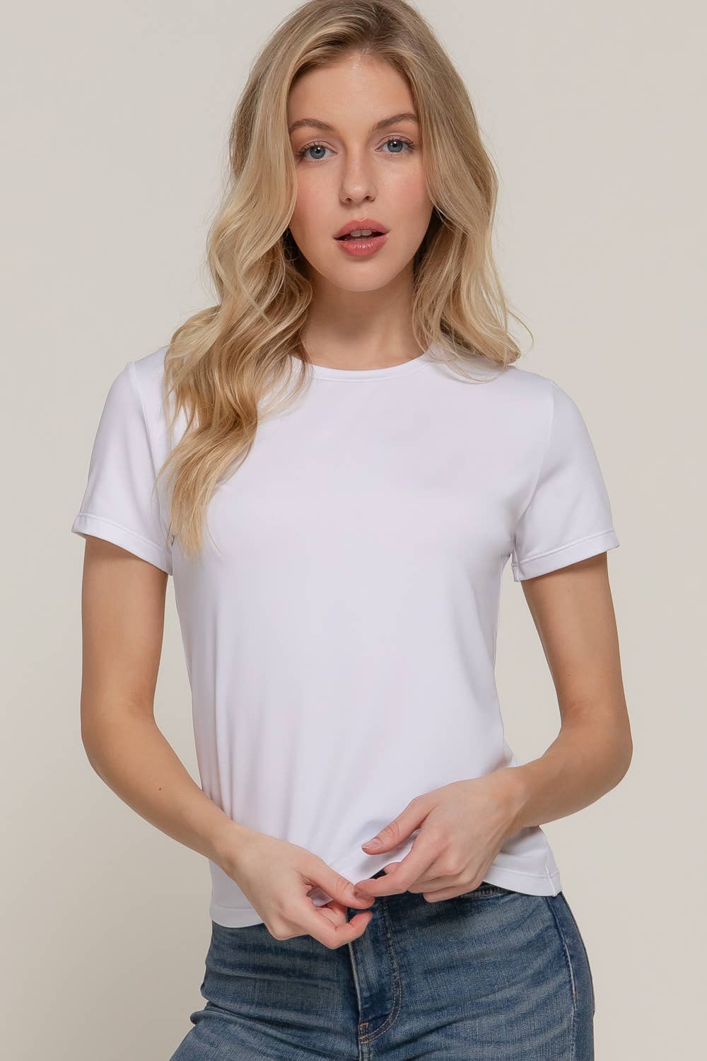 Short Sleeve Round Neck Knit Top