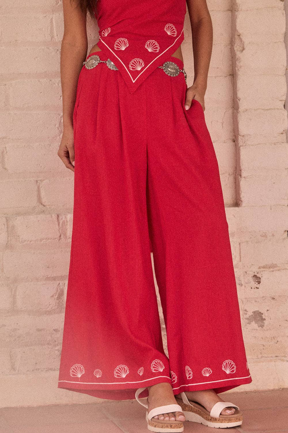 Seashell Pleated Wide-Leg Pants