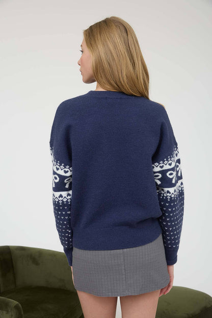 Bow & Heart Jacquard Sweater