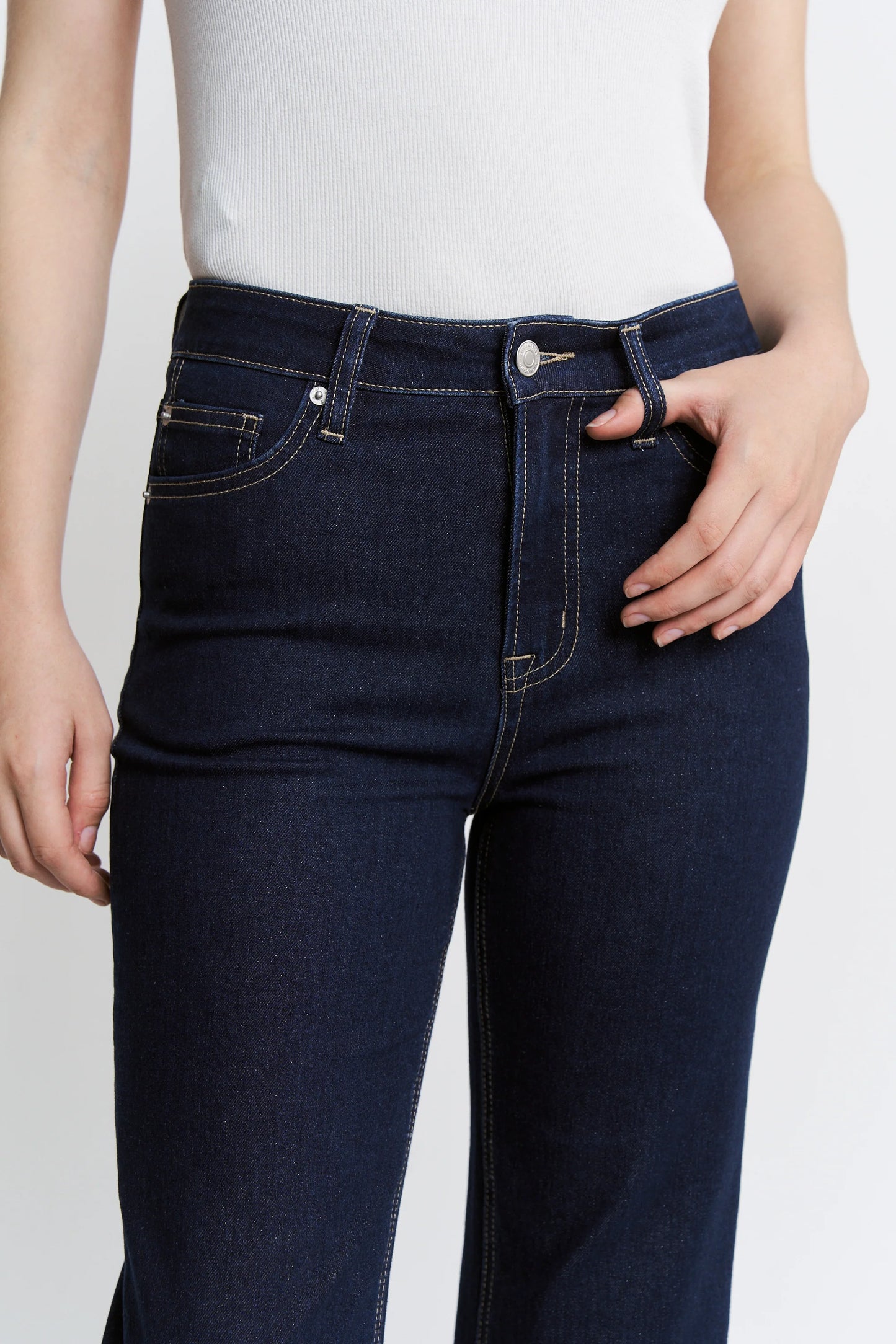 High Rise Straight Ankle Leg Lurex