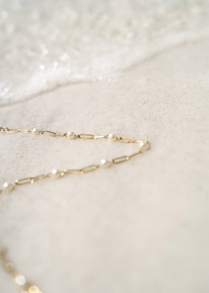 Multi Pearl Paperclip Chain Necklace 16"