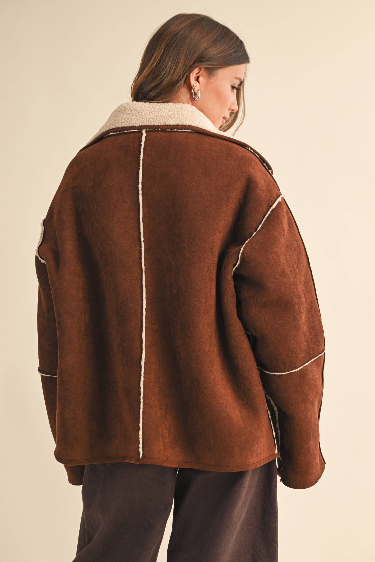 REVERSIBLE SUEDE AND SHERPA OVERSIZED JACKET